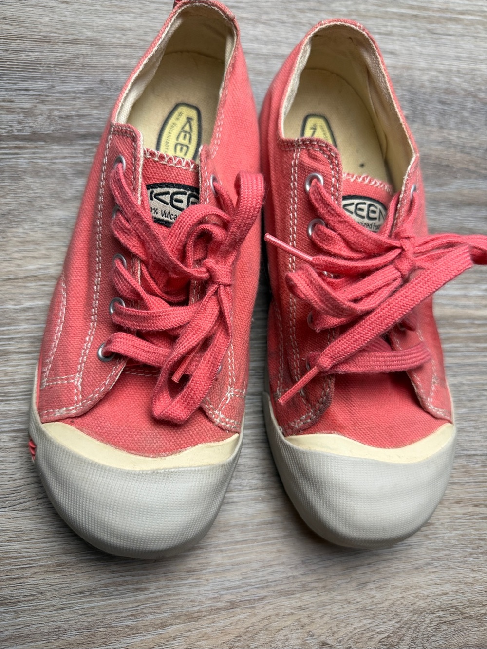 KEEN Coronado Canvas Sneakers Coral/Pink Size 4 Youth/Women’s 5.5-6 - Picture 8 of 13